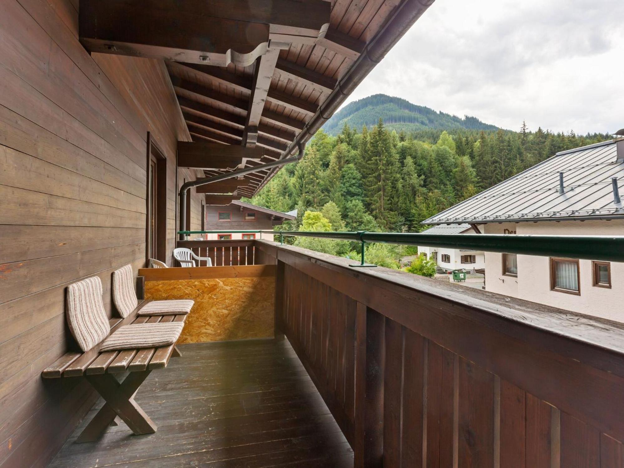 Apartment In Hinterglemm Near Area Saalbach